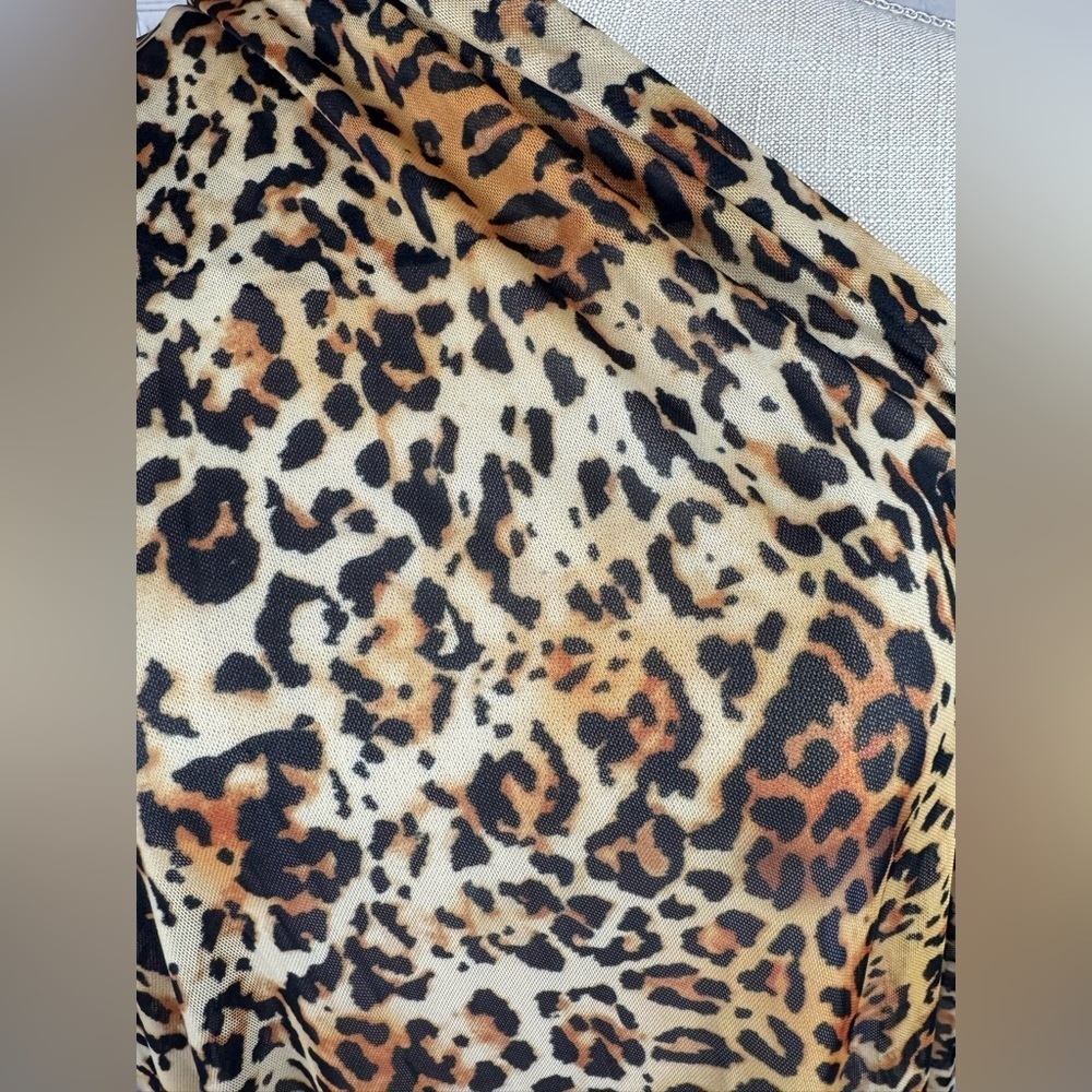 Catwalk Sexy Backless Leopard See Through Cowl Neckline Vacation Beach D… - Picture 10 of 10